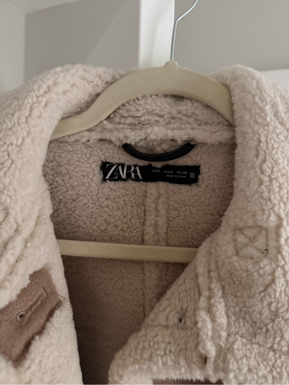 Zara Jacket - Picture 3 of 6